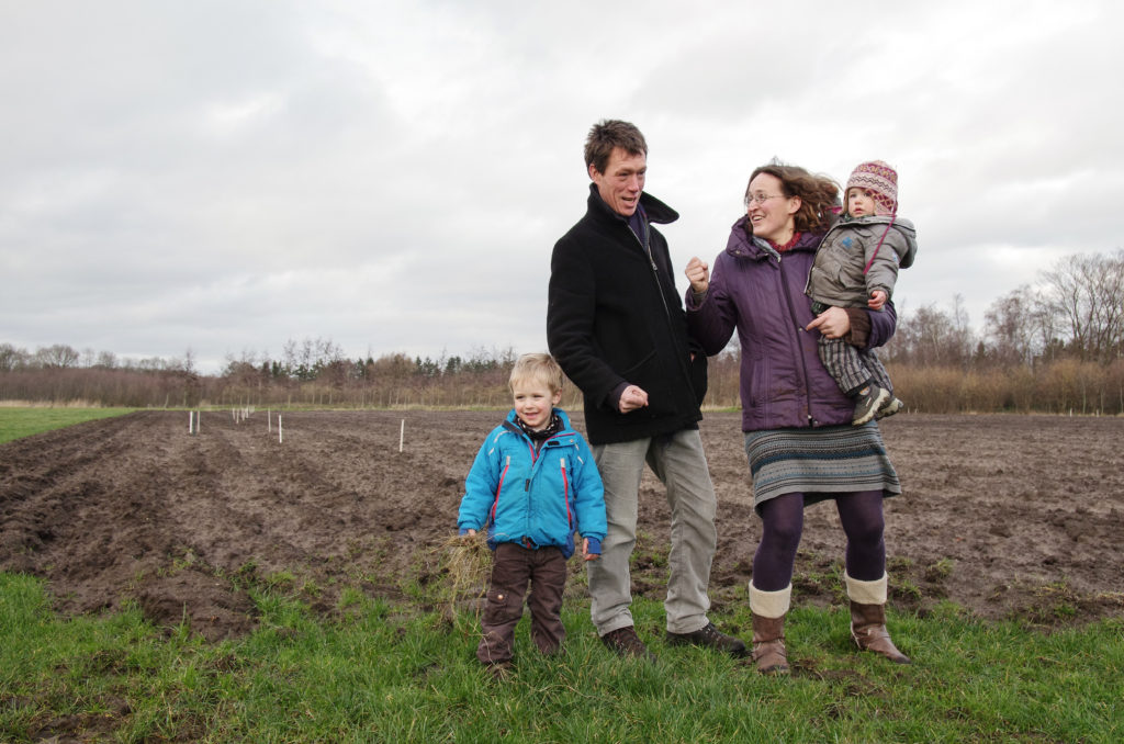 Om de tuin, Maria en gezin